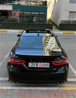 تۆیۆتا کامری